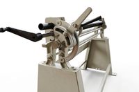 Станок вальцовочный ручной DRM 1270x56